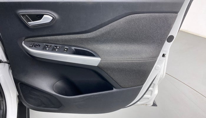 2022 Nissan MAGNITE XV PREMIUM TURBO CVT, Petrol, Automatic, 8,533 km, Driver Side Door Panels Control