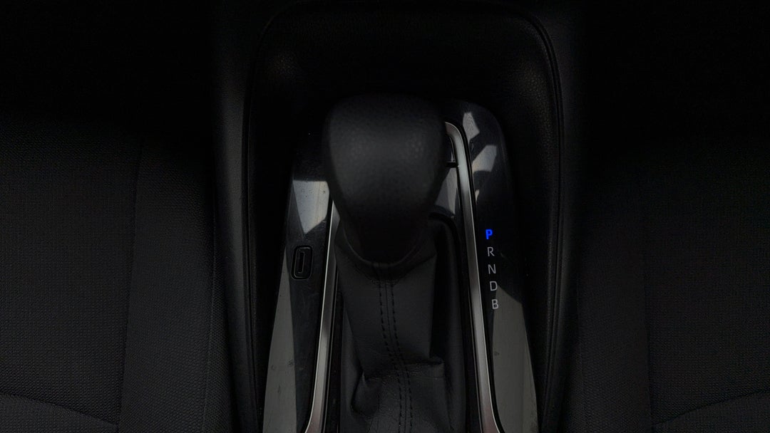 2020 Toyota Corolla Ascent Sport Hybrid, Automatic, 100539 km, Gear Lever 