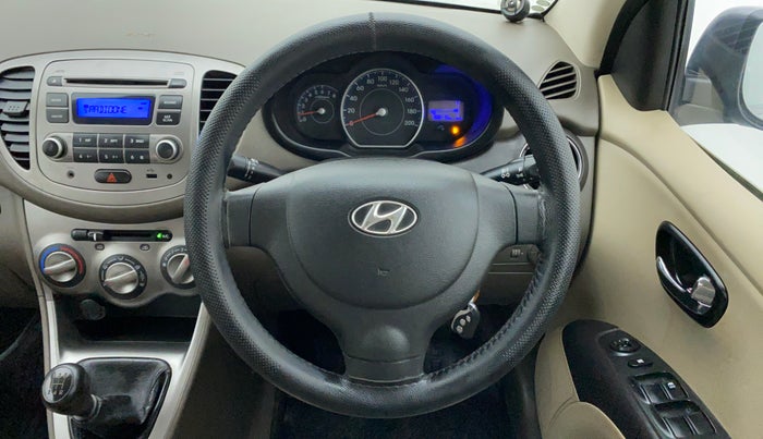 2013 Hyundai i10 MAGNA 1.2 KAPPA2, Petrol, Manual, 35,729 km, Steering Wheel Close Up