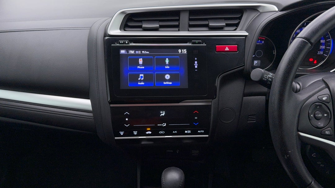 2015 Honda Jazz Vti-s, Automatic, 71753 km, Center Console