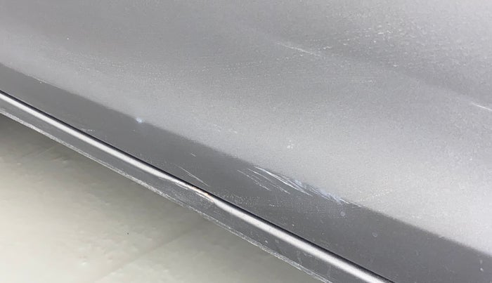 2018 Maruti Celerio VXI CNG, CNG, Manual, 73,009 km, Front passenger door - Minor scratches
