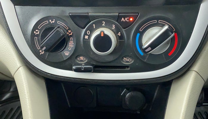 2018 Maruti Celerio VXI CNG, CNG, Manual, 73,009 km, AC Unit - directional Switch not functional