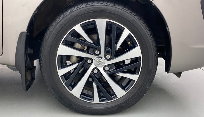 2020 Toyota Innova Crysta 2.4 ZX AT, Diesel, Automatic, 27,311 km, Right Front Wheel