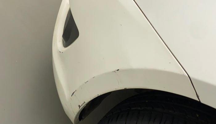 2012 Maruti Swift VDI, Diesel, Manual, 94,283 km, Front bumper - Minor scratches