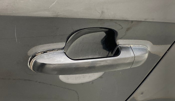 2010 Hyundai i20 ERA 1.2, Petrol, Manual, 11,800 km, Rear left door - Door handle has minor damage