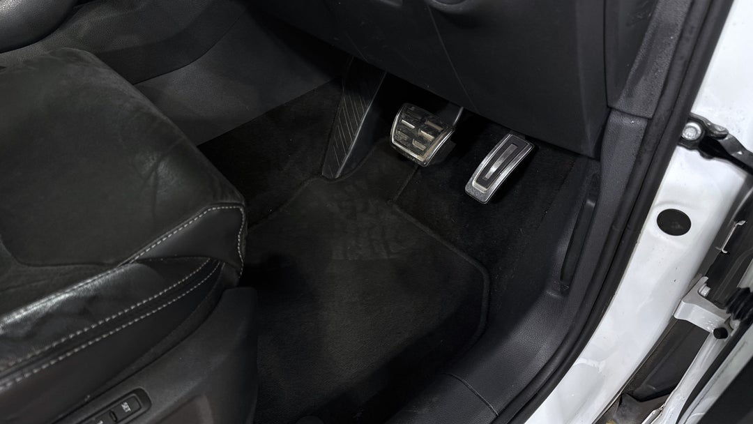 2019 SKODA Kodiaq 132 Tsi Sportline (4x4), Automatic, 99024 km, Pedals and Footmat