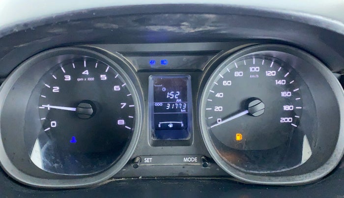 2018 Tata Tiago XE 1.2 REVOTRON, CNG, Manual, 33,257 km, Odometer Image