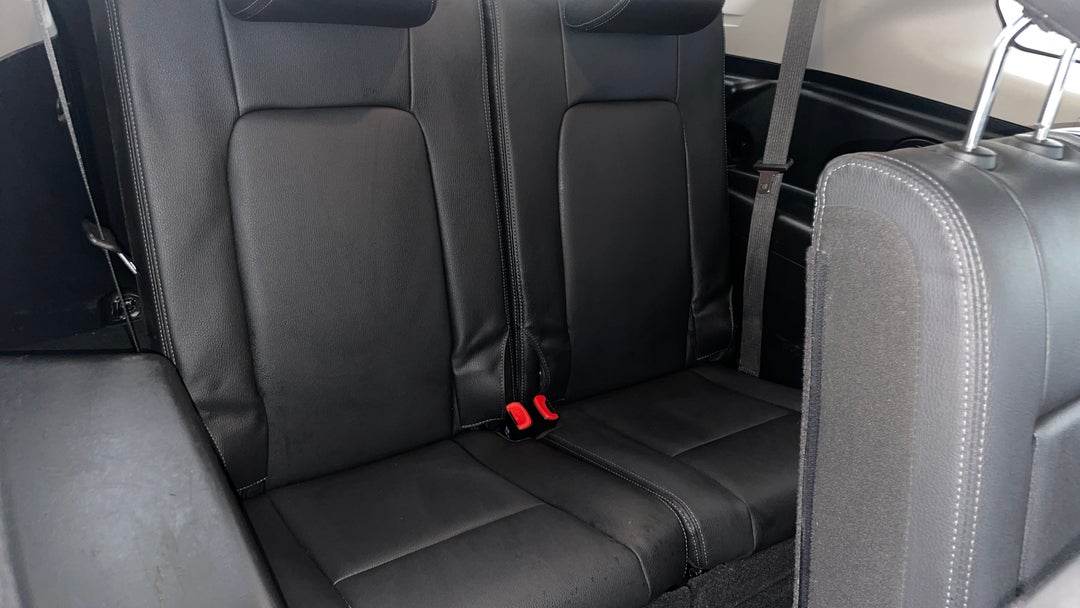 2017 Holden Captiva 7 Ltz (awd), Automatic, 113917 km, Right Side Rear Door Cabin View