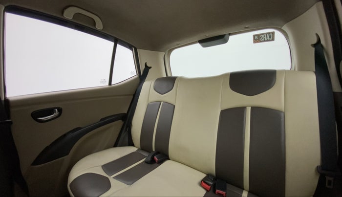 2011 Hyundai i10 MAGNA 1.2, Petrol, Manual, 78,579 km, Right Side Rear Door Cabin