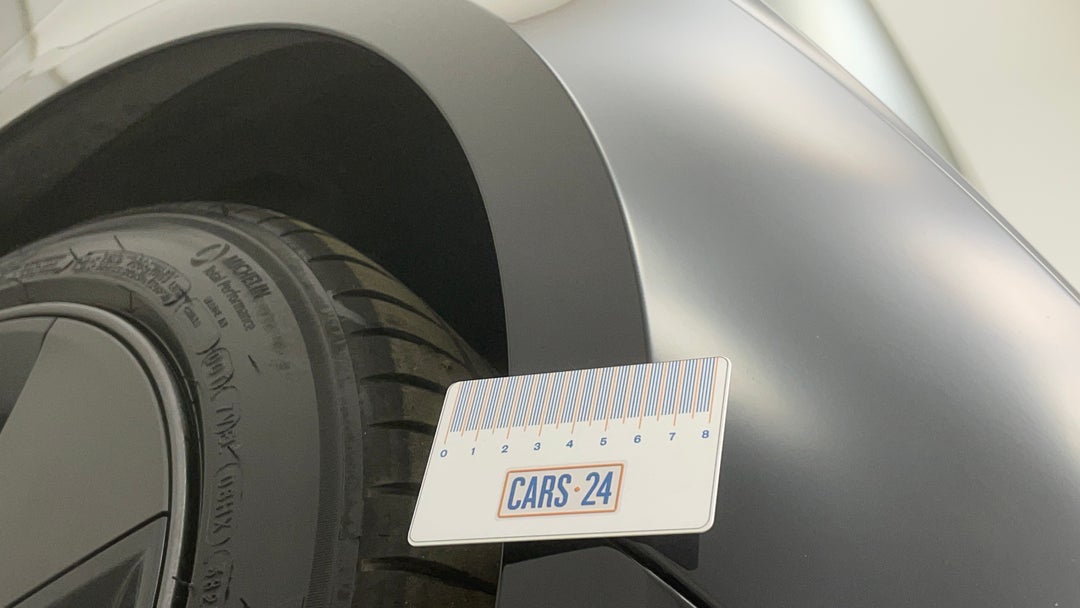 Quarter Panel Front RHS Guard Dent