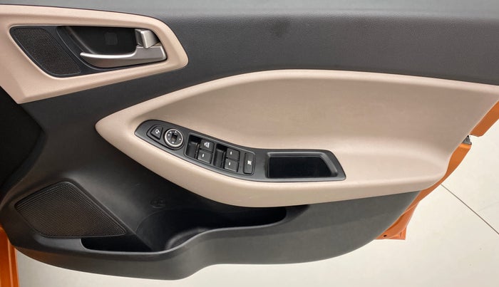 2018 Hyundai Elite i20 Asta 1.2 CVT, Petrol, Automatic, 64,852 km, Driver Side Door Panels Control