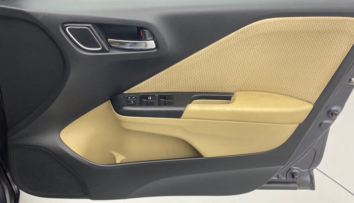 2017 Honda City V MT PETROL, Petrol, Manual, 29,266 km, Driver Side Door Panels Control