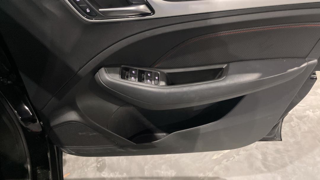 2022 MG Zst Excite, Automatic, 63137 km, Speaker View
