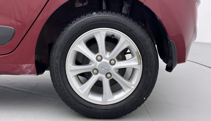 2015 Hyundai Grand i10 ASTA AT 1.2 KAPPA VTVT, Petrol, Automatic, 27,915 km, Left Rear Wheel