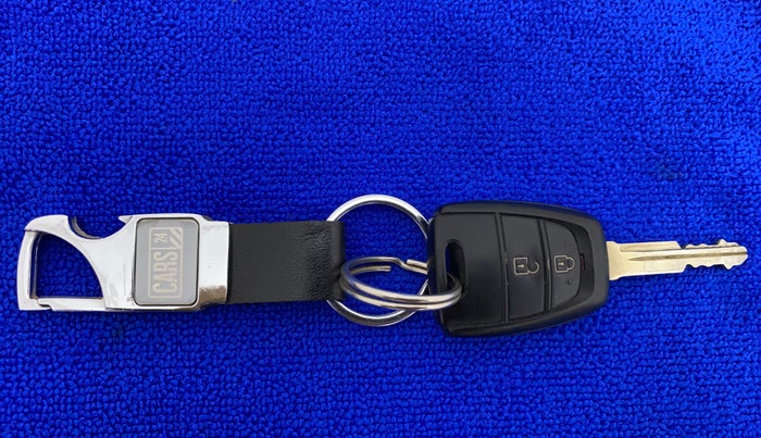 2019 Hyundai Grand i10 SPORTZ 1.2 KAPPA VTVT, Petrol, Manual, 14,334 km, Key Close Up