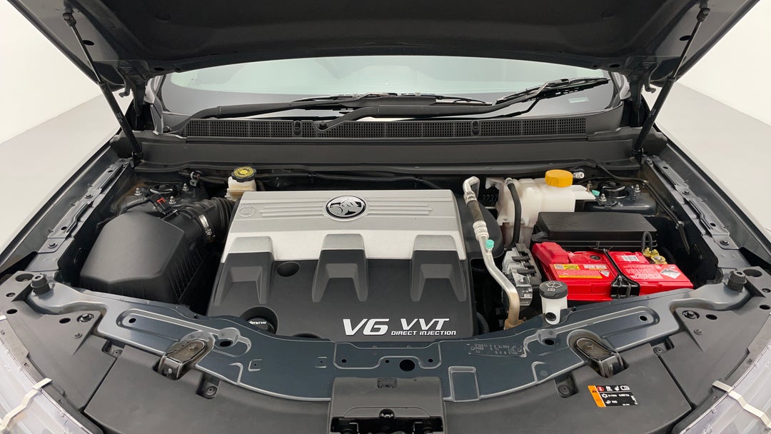 Open Bonnet (Engine)