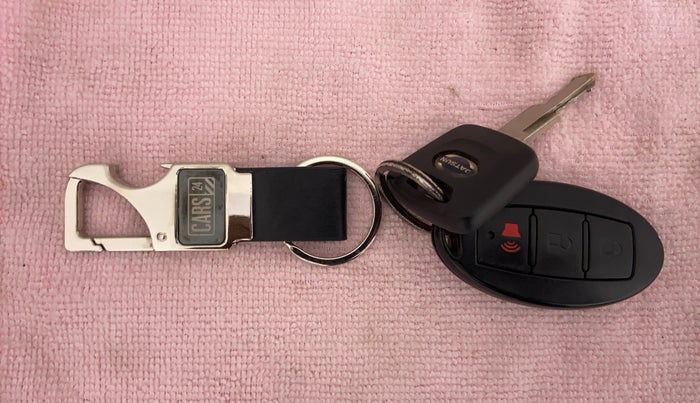 2017 Datsun Redi Go T (O), Petrol, Manual, 24,452 km, Key Close Up