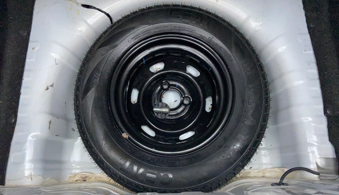 2017 Datsun Redi Go T (O), Petrol, Manual, 24,452 km, Spare Tyre