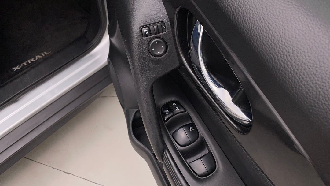 Drivers Side Door Panel Controls