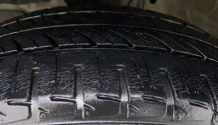 2018 Honda City V MT PETROL, Petrol, Manual, 16,261 km, Left Front Tyre Tread