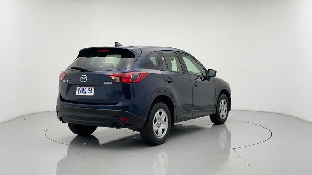 Right Back Diagonal (45- Degree) View