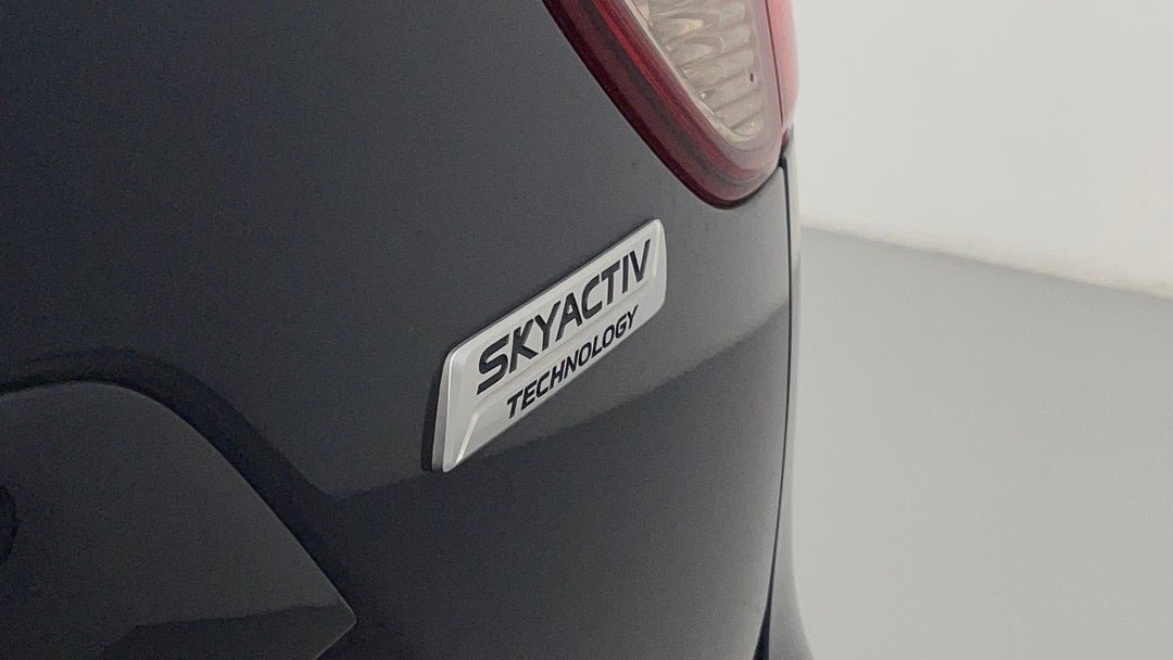 Badge (Boot Right Side)