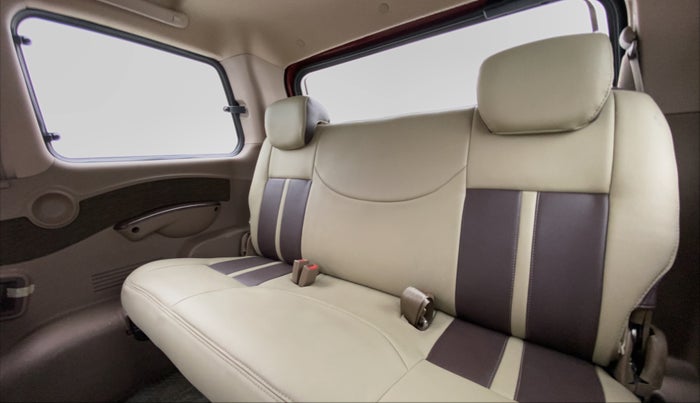 2011 Mahindra Xylo E8 ABS BS IV, Diesel, Manual, 71,459 km, Third Seat Row ( optional )