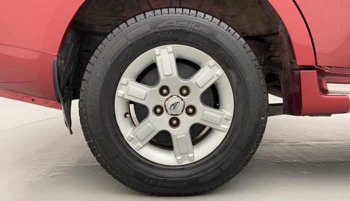 2011 Mahindra Xylo E8 ABS BS IV, Diesel, Manual, 71,459 km, Right Rear Wheel