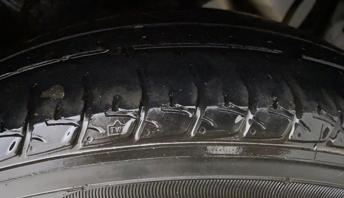 2014 Hyundai Xcent S 1.2, Petrol, Manual, 49,717 km, Left Rear Tyre Tread