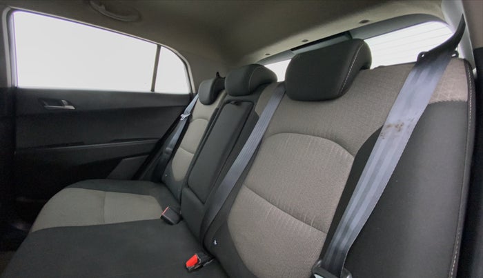 2017 Hyundai Creta 1.6 CRDI SX PLUS AUTO, Diesel, Automatic, 39,574 km, Right Side Rear Door Cabin