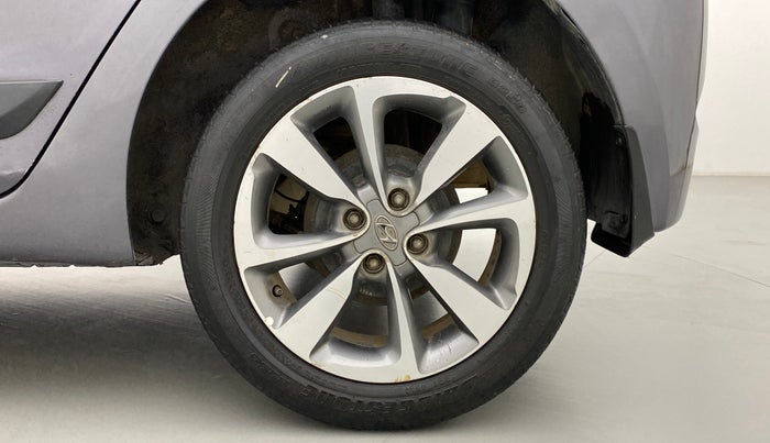 2014 Hyundai Elite i20 SPORTZ 1.4, Diesel, Manual, 73,693 km, Left Rear Wheel