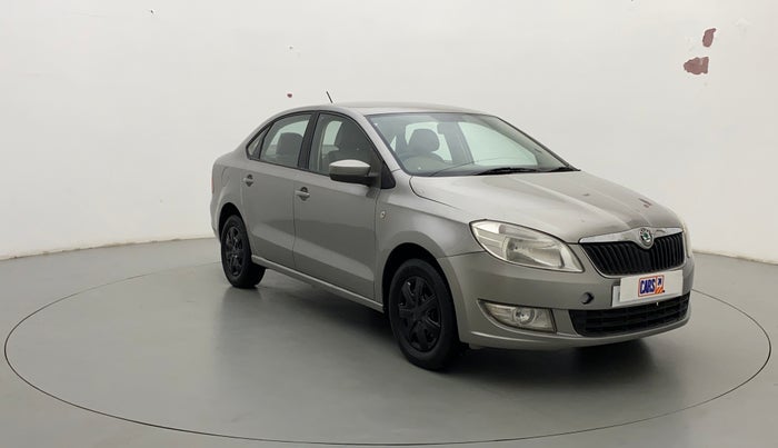 2012 Skoda Rapid 1.6 MPI AT AMBITION PLUS, Petrol, Automatic, 61,347 km, Right Front Diagonal
