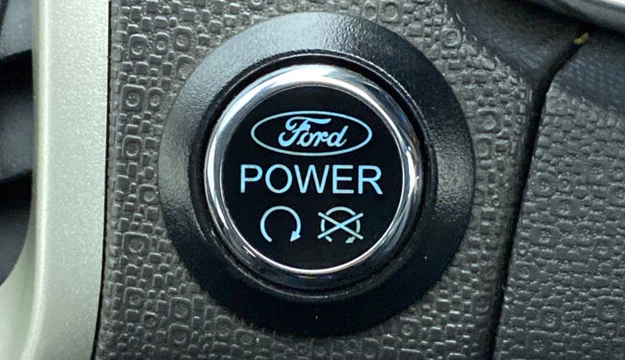 2017 Ford Ecosport 1.5 TITANIUMTDCI OPT, Diesel, Manual, 59,943 km, Keyless Start/ Stop Button