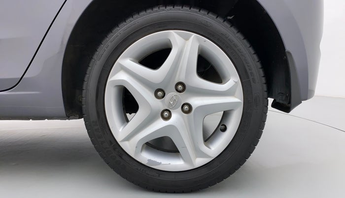 2017 Hyundai Elite i20 ASTA 1.2, Petrol, Manual, 13,857 km, Left Rear Wheel