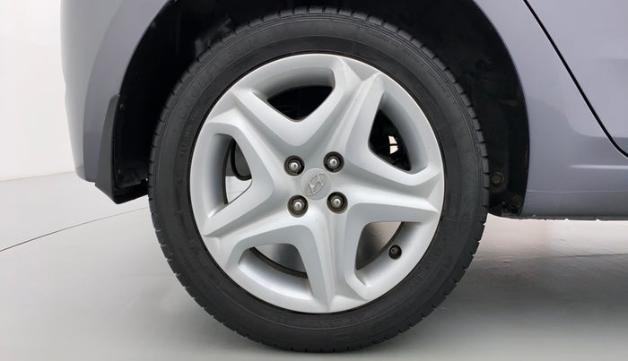 2017 Hyundai Elite i20 ASTA 1.2, Petrol, Manual, 13,857 km, Right Rear Wheel