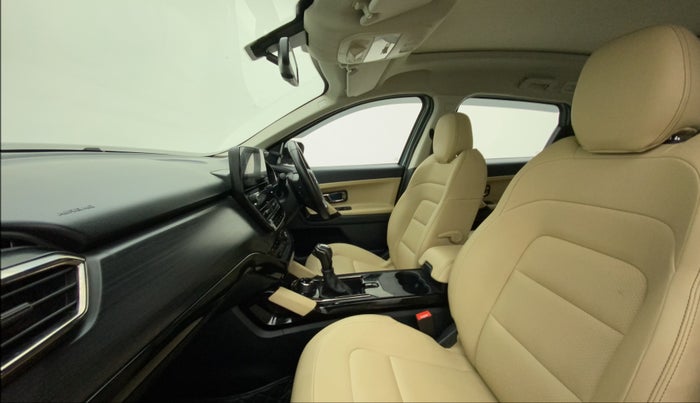 2021 Tata Safari XZA PLUS, Diesel, Automatic, 52,813 km, Right Side Front Door Cabin