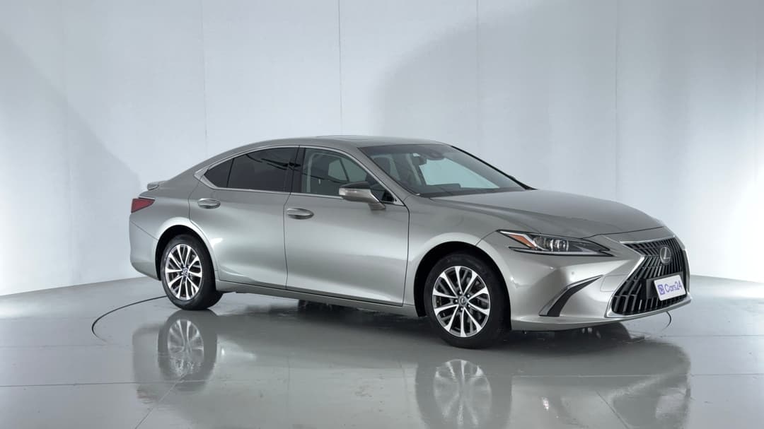 2023 Lexus Es300h Luxury (hybrid), Automatic, 33122 km, Right Front Diagonal (45- Degree) View