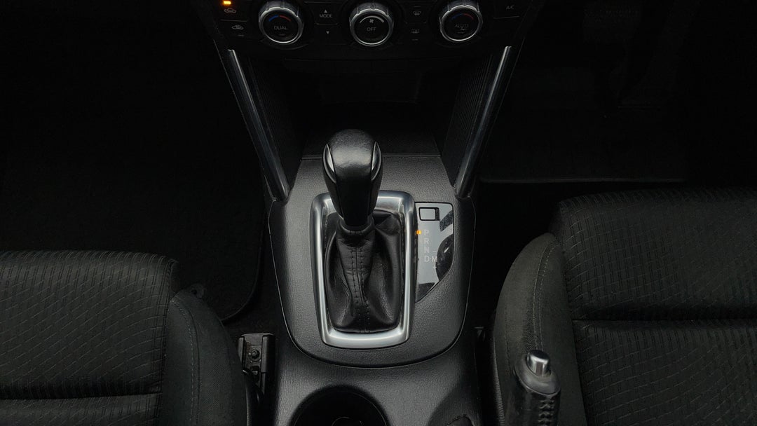 2014 Mazda CX-5 Maxx Sport (4x2), Automatic, 112037 km, Gear Lever 