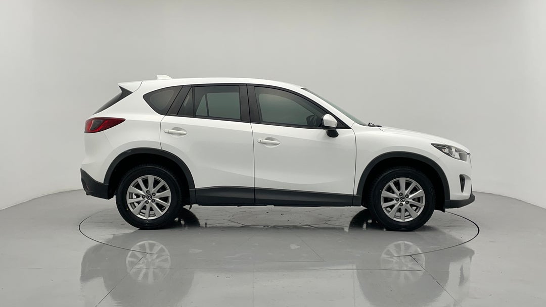 2014 Mazda CX-5 Maxx Sport (4x2), Automatic, 112037 km, Right Side View