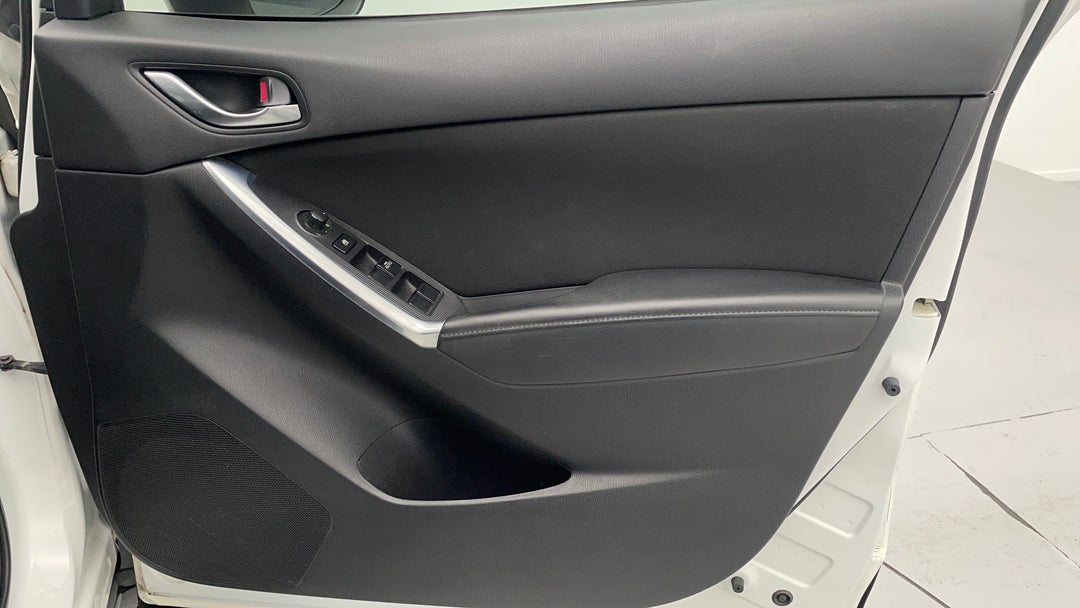 2014 Mazda CX-5 Maxx Sport (4x2), Automatic, 112037 km, Speaker View