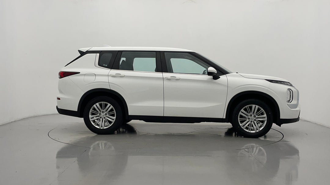 2024 Mitsubishi Outlander Es 5 Seat (2WD), Automatic, 53971 km, Right Side View