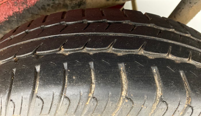 2014 Maruti Wagon R 1.0 VXI, Petrol, Manual, 18,870 km, Left Rear Tyre Tread