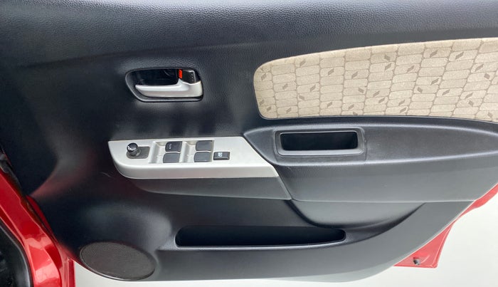 2014 Maruti Wagon R 1.0 VXI, Petrol, Manual, 18,870 km, Driver Side Door Panels Control