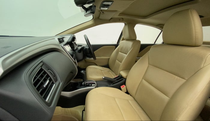 2017 Honda City 1.5L I-VTEC ZX CVT, Petrol, Automatic, 32,818 km, Right Side Front Door Cabin