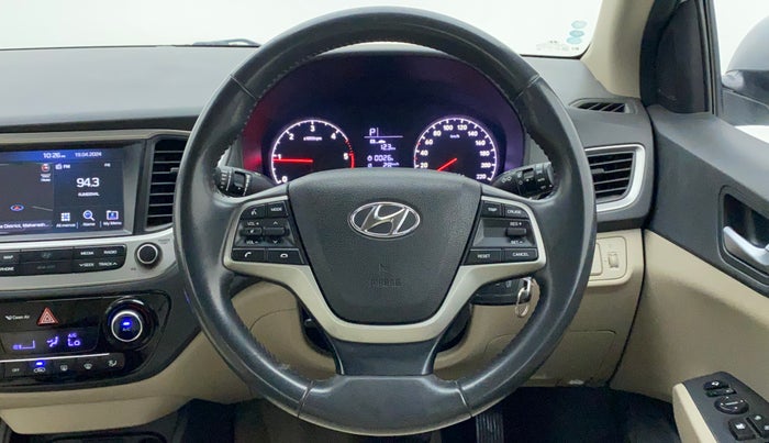 2018 Hyundai Verna 1.6 CRDI SX + AT, Diesel, Automatic, 50,653 km, Steering Wheel Close Up