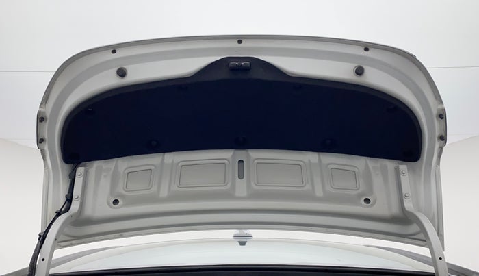 2018 Hyundai Verna 1.6 CRDI SX + AT, Diesel, Automatic, 50,653 km, Boot Door Open