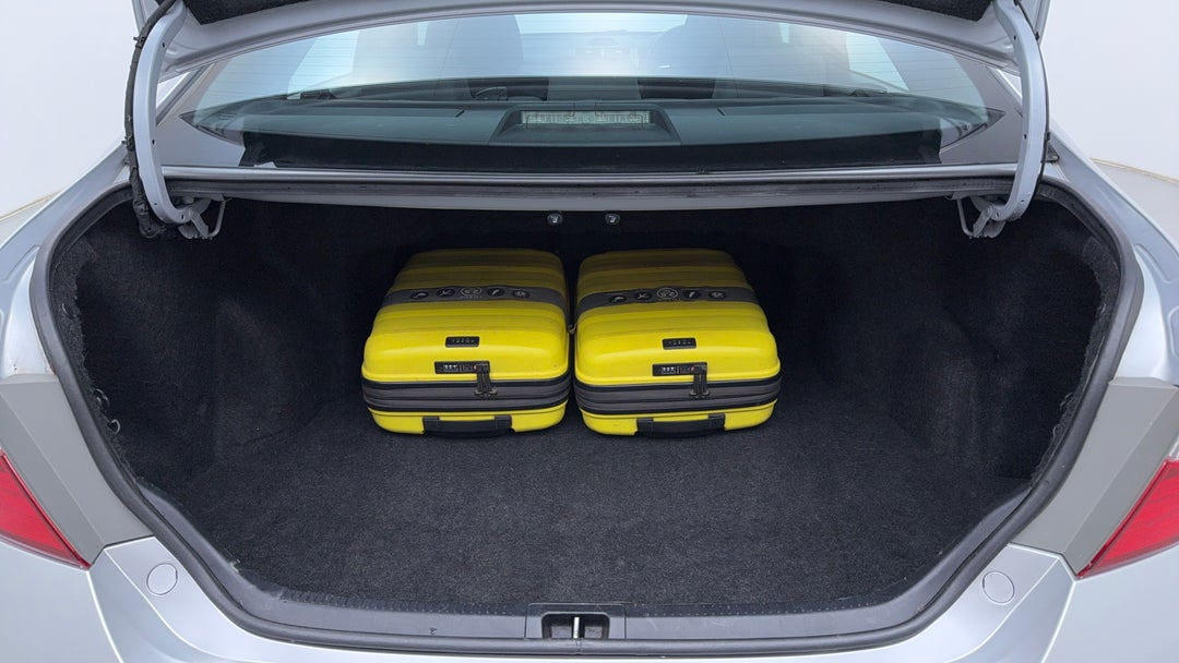 2017 Toyota Camry Altise, Automatic, 122259 km, Boot Inside View with Luggage