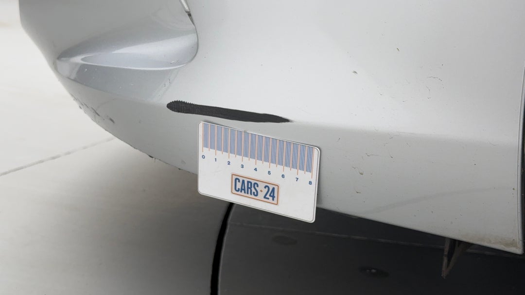 2017 Toyota Camry Altise, Automatic, 122259 km, Bumper Front Scratch