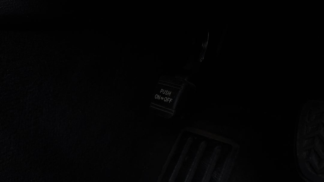 2017 Toyota Camry Altise, Automatic, 122259 km, Handbrake