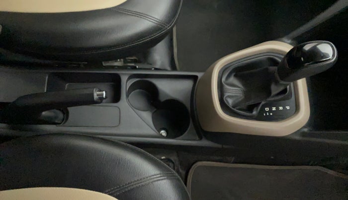 2015 Hyundai Grand i10 ASTA AT 1.2 KAPPA VTVT, Petrol, Automatic, 29,630 km, Gear Lever
